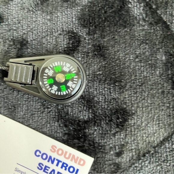 Water Bottle Pocket Key Finder Whistle Flashlight Chapstick Holder Compass - Picture 4 of 8